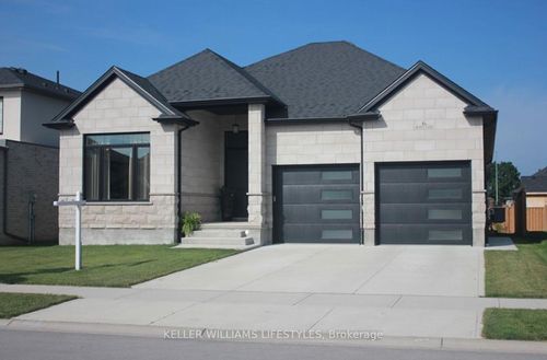 6 Beaty Lane, Thamesford, ON, N0M2M0 | Card Image