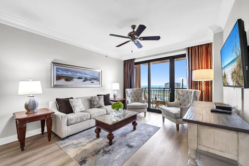 w129-10 Harbor Blvd, Destin, FL, 32541-7374 | Card Image