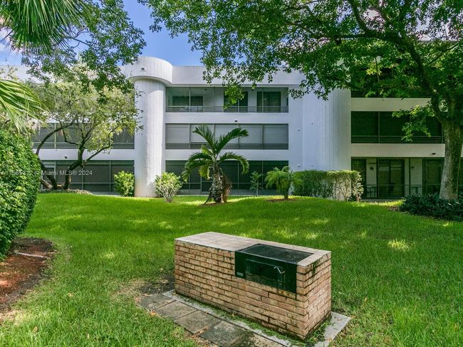 APT-2D - 1460 Sheridan St, Condo with 2 bedrooms, 2 bathrooms and null parking in Hollywood FL | Image 36