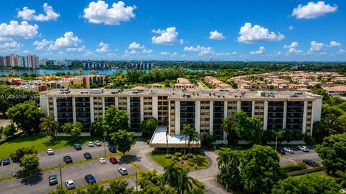 109-900 Ne 195th St, Miami, FL, 33179-3438 | Card Image