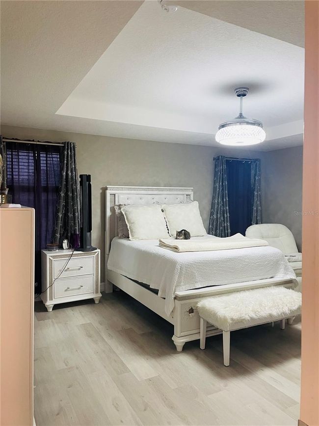 Primary bedroom upstairs | Image 15