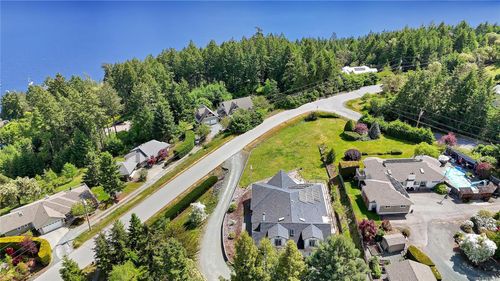 6572 Bird'S Eye Dr, Duncan, BC, V9L5Y2 | Card Image