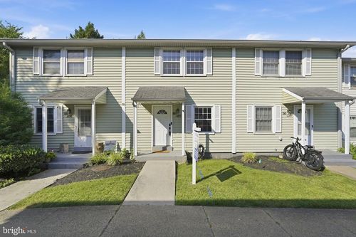 105-66 Plaza St Ne, Leesburg, VA, 20176-3249 | Card Image