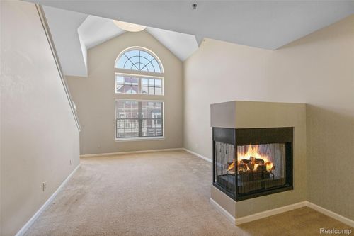 1448 Ashford Ct, Troy, MI, 48084-7060 | Card Image