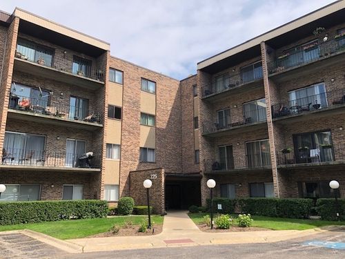 apt-401-725 W Huntington Commons Rd, Mount Prospect, IL, 60056-5133 | Card Image