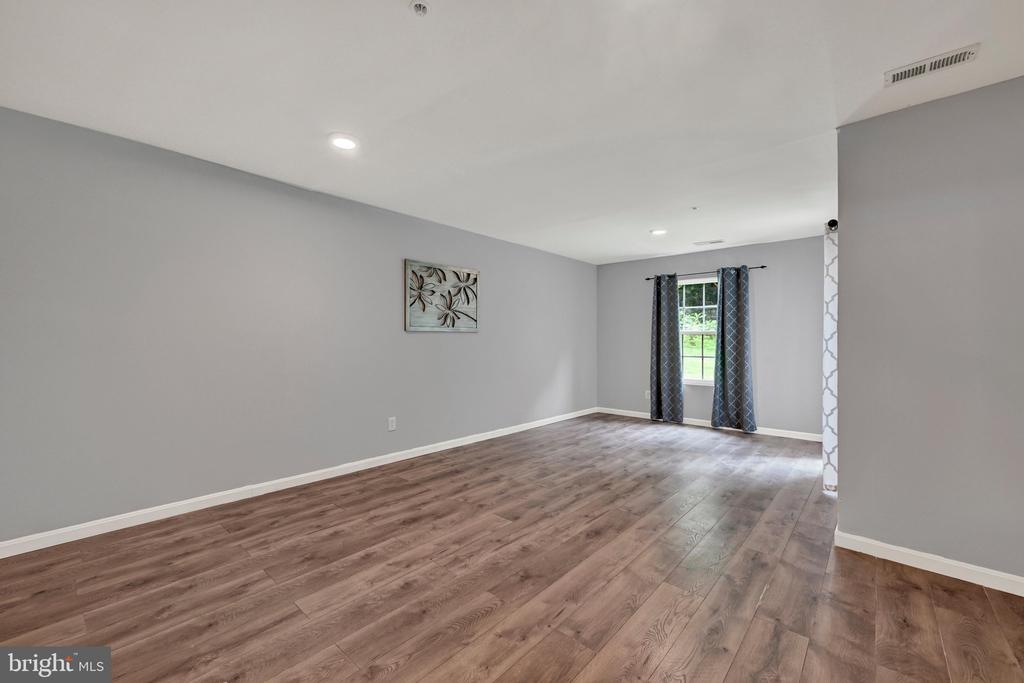 Residential in ABERDEEN 4