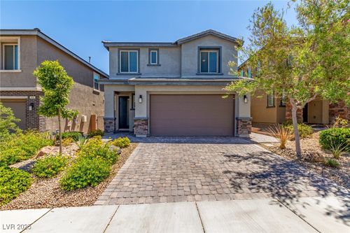 992 Lotus Falls Street, Henderson, NV, 89052 | Card Image