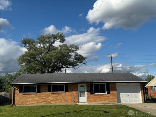 7424 Chatlake Dr, Dayton, OH, 45424-3264 | Card Image