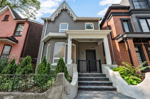 290 Bathurst St, Toronto, ON, M5T2S3 | Card Image