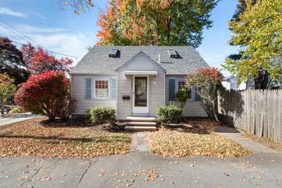 131 Pond St, House other with 3 bedrooms, 2 bathrooms and 4 parking in Braintree MA | Image 1