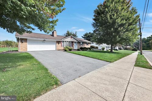 313 Parkview Dr, MANHEIM, PA, 17545-9232 | Card Image