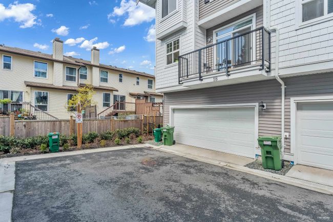 18 - 2033 Mckenzie Road, Townhouse with 4 bedrooms, 2 bathrooms and null parking in Abbotsford BC | Image 2