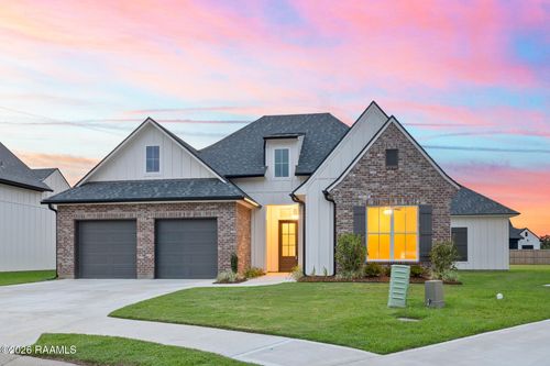 306 Alexander Palm Ave, Youngsville, LA, 70592-6915 | Card Image