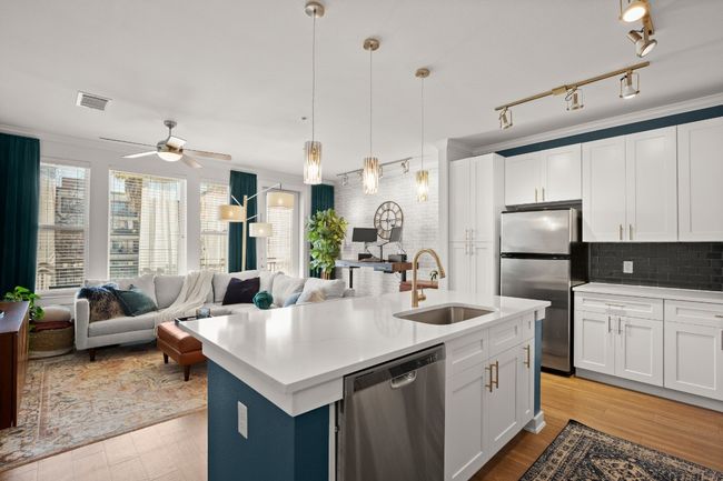 UNIT-3038 - 1900 Barton Springs Rd, Condo with 1 bedrooms, 1 bathrooms and 1 parking in Austin TX | Image 20