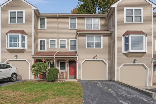 808-200 Heroux Boulevard, Cumberland, RI, 02864 | Card Image
