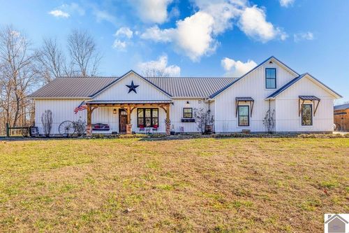 1800 Wray Rd, Wingo, KY, 42088-8940 | Card Image