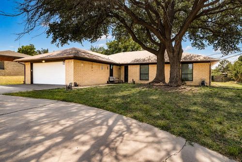 2900 Macauslan St, Big Spring, TX, 79720-6622 | Card Image