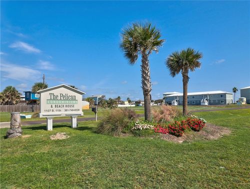 59-1107 S 11th St, Port Aransas, TX, 78373-5706 | Card Image