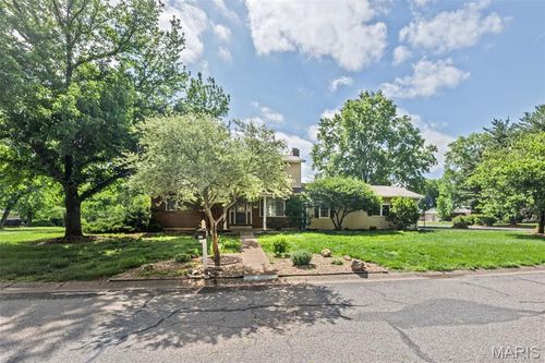 1034 Raymond Dr, Red Bud, IL, 62278-1422 | Card Image