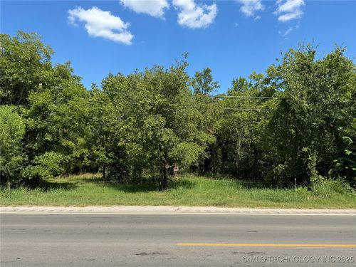 13107 N Cincinnati Ave, Skiatook, OK, 74070-3305 | Card Image