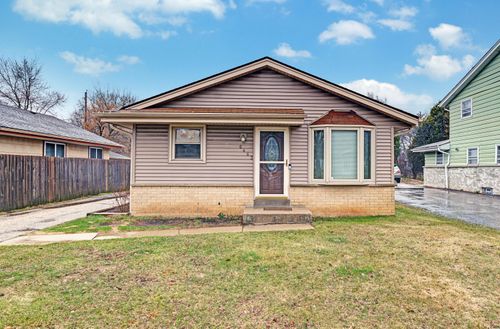 6463 N 55th St, Milwaukee, WI, 53223-5963 | Card Image