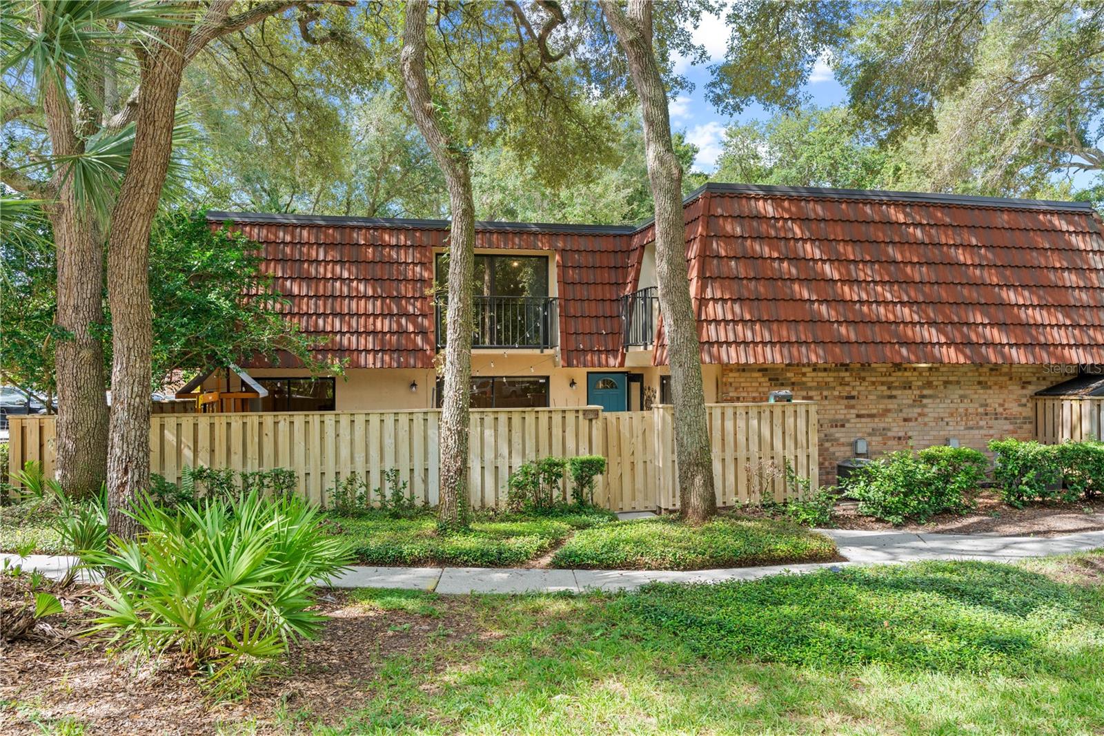 Residential in PALM HARBOR