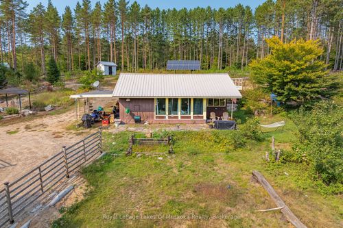 2-165 James St, Burks Falls, ON, P0A1C0 | Card Image