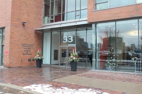 622-33 Mill St, Toronto, ON, M5A3R3 | Card Image