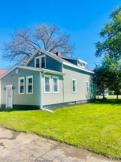 334 Richfield Blvd, Syracuse, NY, 13211-1430 | Card Image