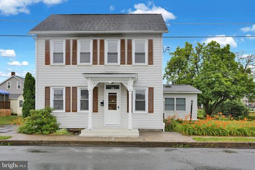 238 Penn St, TOPTON, PA, 19562-1111 | Card Image