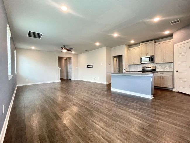 708 Bridle Creek Dr, House other with 4 bedrooms, 3 bathrooms and 4 parking in Georgetown TX | Image 9