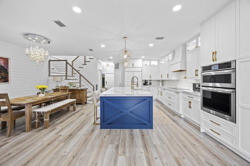 6822 Via Regina, Boca Raton, FL, 33433-3928 | Card Image