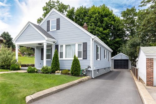 77 Rockwood Ave, Cranston, RI, 02920-2434 | Card Image