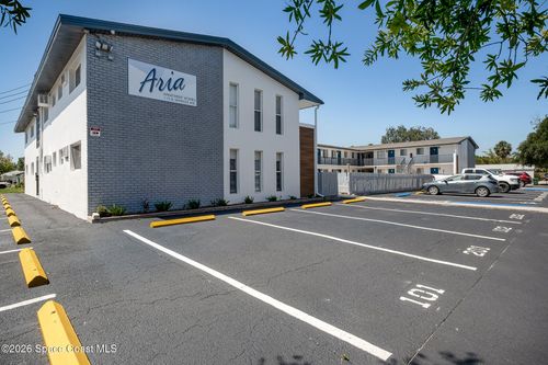 108-115 W Seminole Avenue, Melbourne, FL, 32901 | Card Image