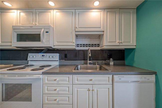 APT-26N - 320 Fort Duquesne Blvd, Condo with 1 bedrooms, 1 bathrooms and null parking in Pittsburgh PA | Image 21