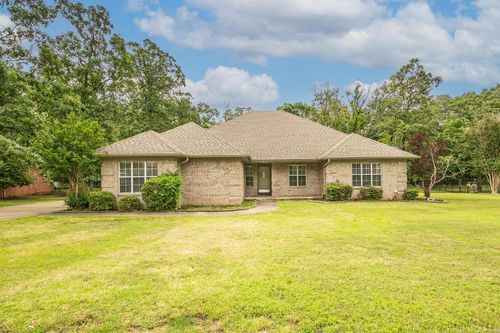 44 Gleneagle Dr, Cabot, AR, 72023-7820 | Card Image