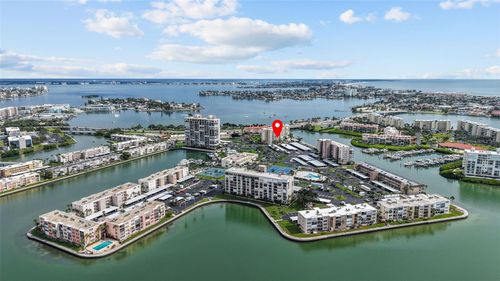 412-7400 Sun Island Dr S, SOUTH PASADENA, FL, 33707-4419 | Card Image