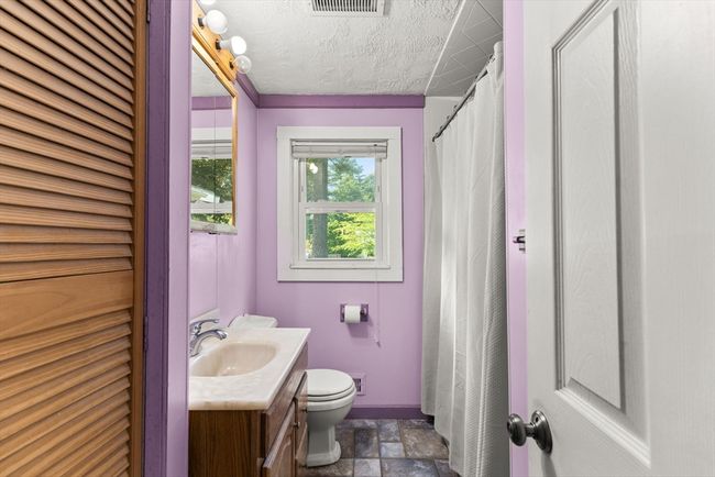 8 Homestead Rd, House other with 2 bedrooms, 1 bathrooms and 4 parking in Middleboro MA | Image 13