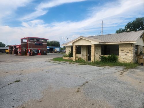 202 Us Highway 69 N, Lone Oak, TX, 75453-2248 | Card Image