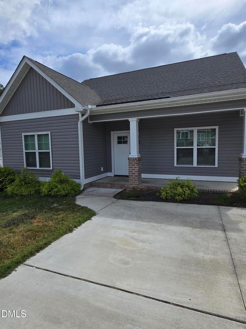 103 Wildberry Dr, Rocky Mount, NC, 27804-7733 | Card Image