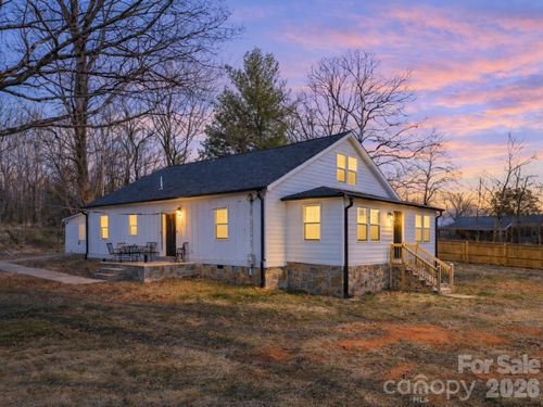 2269 Drexel Heights St, Morganton, NC, 28655-6902 | Card Image