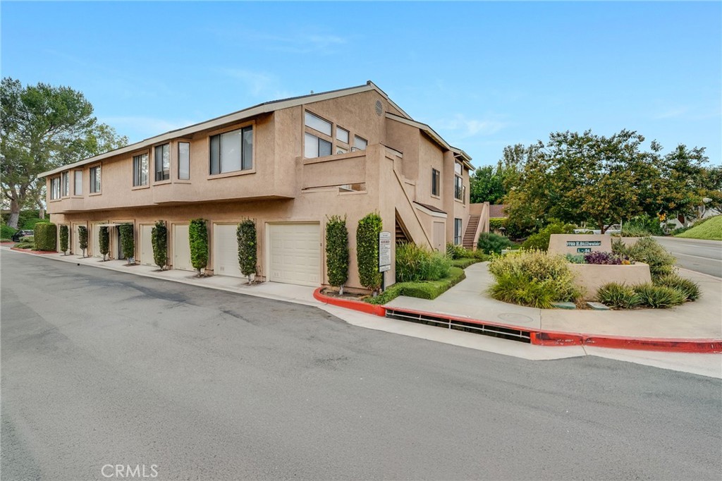 Residential in Orange 2