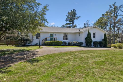 9021 Forest Lawn Dr, Brentwood, TN, 37027-5227 | Card Image