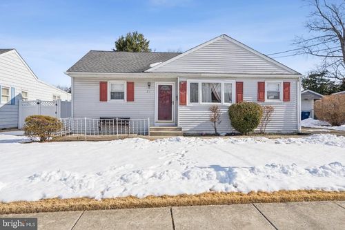 21 Paul Rd, MAPLE SHADE, NJ, 08052-3315 | Card Image