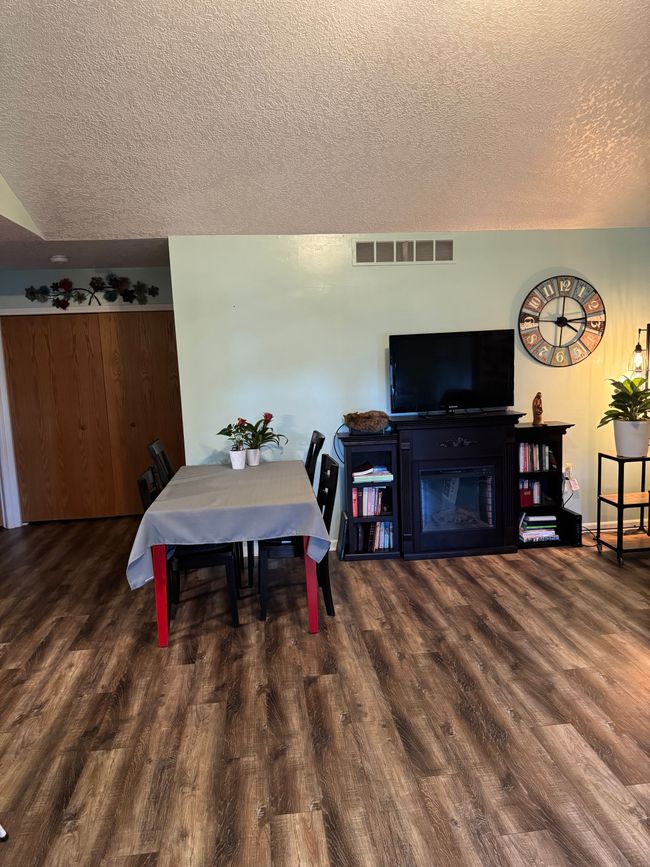 4469 Lois Ln, Condo with 2 bedrooms, 1 bathrooms and null parking in Genesee MI | Image 4