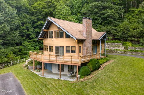 127 Heaton Creek Rd, Roan Mountain, TN, 37687-3260 | Card Image