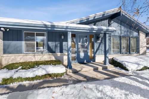 5502 W Silverleaf Lane, Brown Deer, WI, 53223 | Card Image