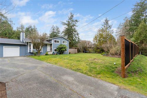 7509 Harby Rd, Lantzville, BC, V0R2H0 | Card Image