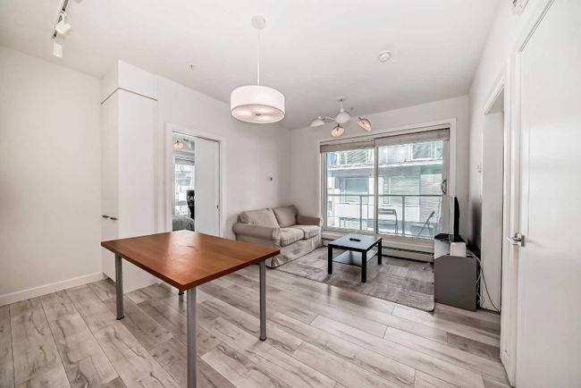 209 - 3125 39 Street Nw, Home with 2 bedrooms, 2 bathrooms and 1 parking in Calgary AB | Image 7