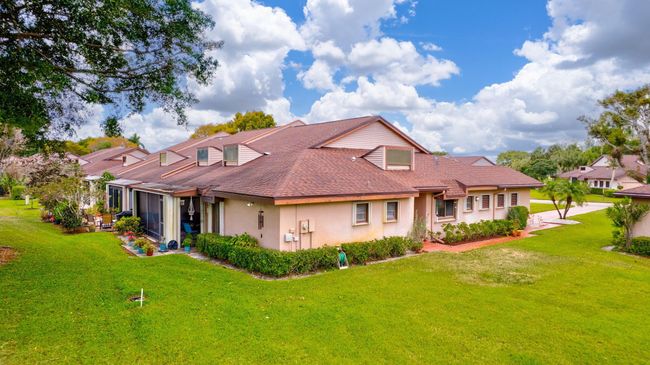 6700 Versailles Ct, Condo with 3 bedrooms, 3 bathrooms and null parking in Lake Worth FL | Image 67